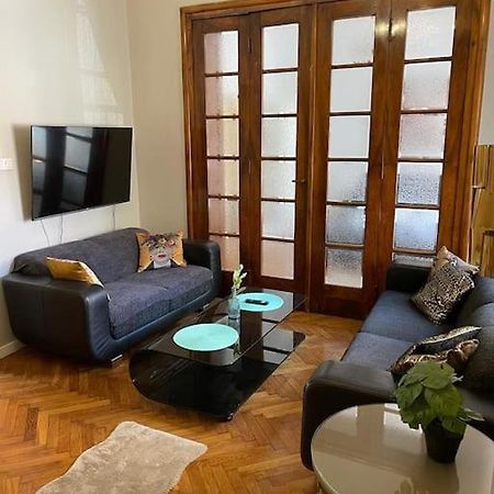 Florianska Grand Apartment 2 Krakow Ngoại thất bức ảnh